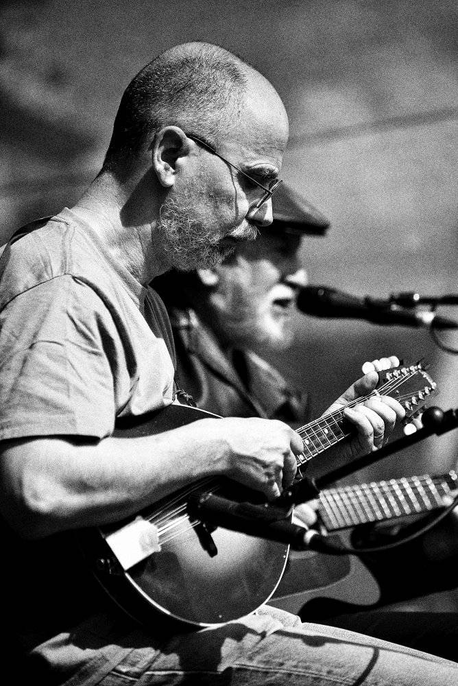 Kolínem zněly žánry blues i jižanský rock, hráli David Evans, Luboš Andršt a Pumpa