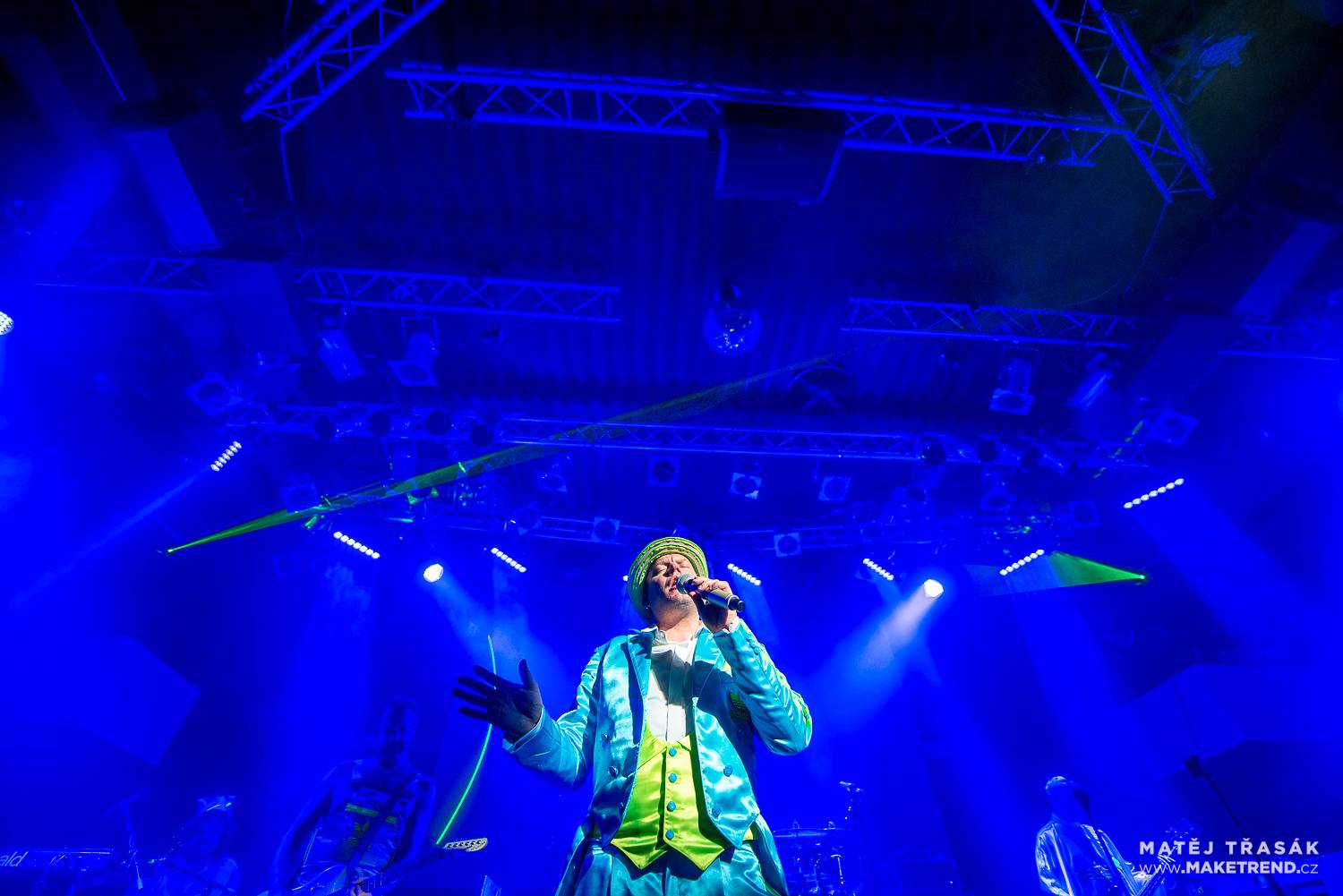 Monkey Business pokřtili v Lucerna Music Baru novou desku. S Tonyou Graves i Annou Fialovou