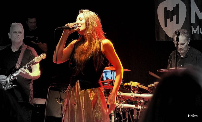 Oceán křtil v Brně album Femme Fatale, kmotry byli Roman Dragoun a Helmutova stříkačka