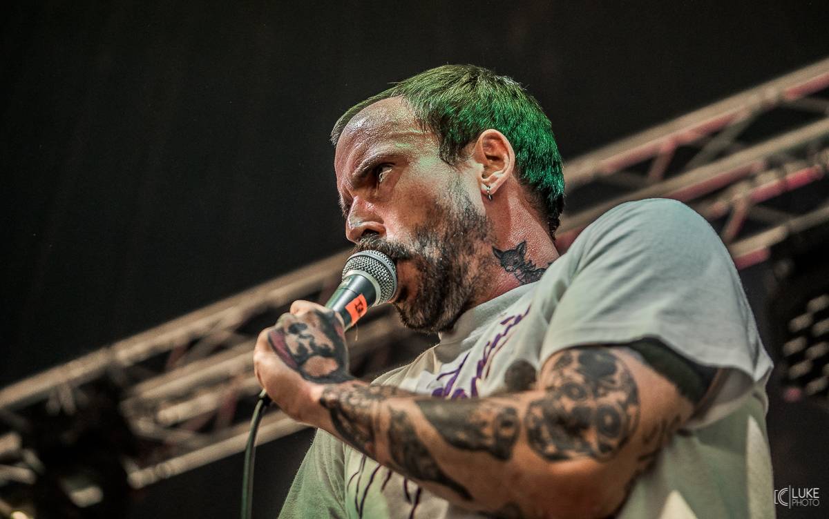 Rock For People začal s Bring Me The Horizon, Kodaline, You Me At Six, Flogging Molly nebo Idles