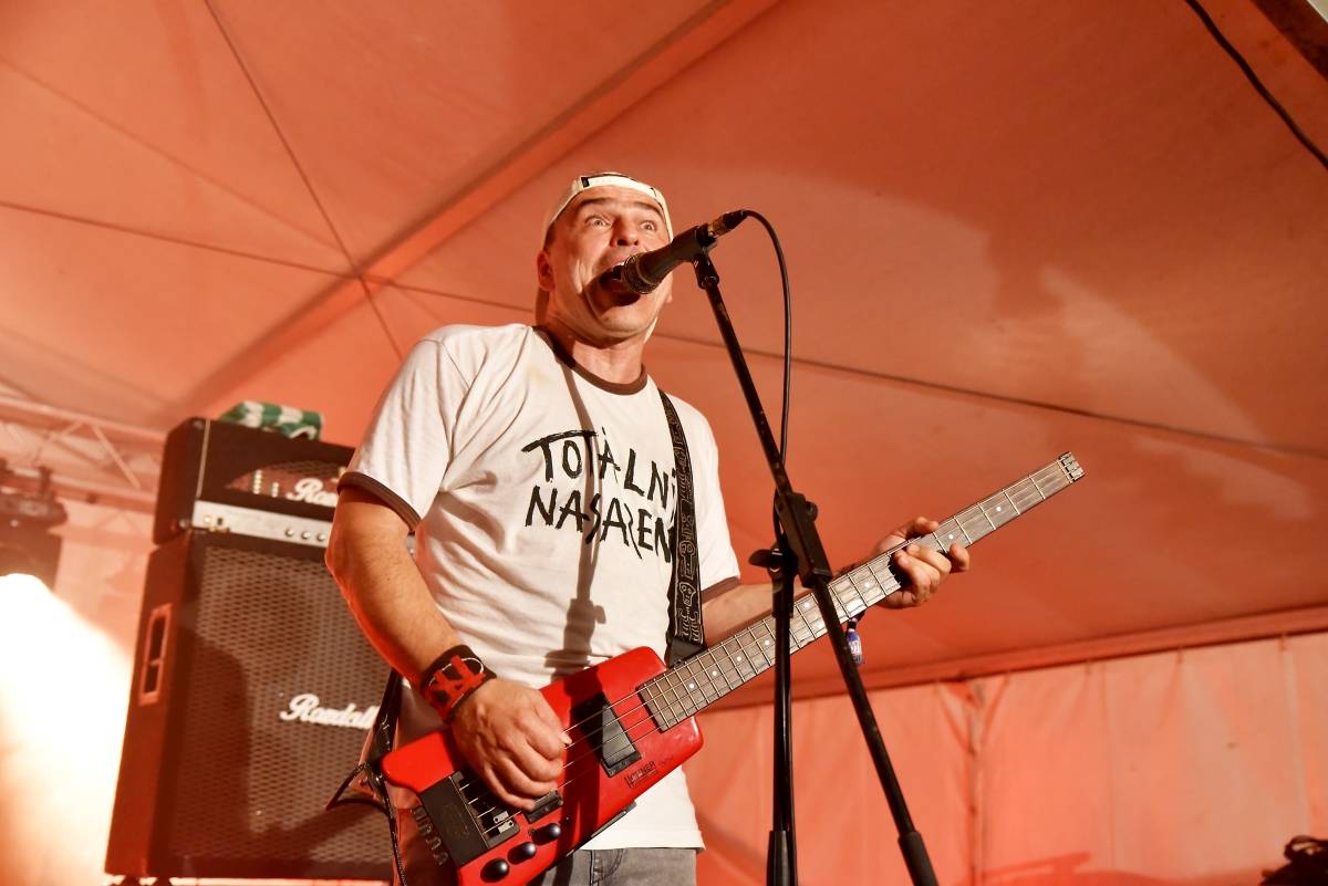 Trutnovským bojištěm zněly folk, lidovky i metal, v pátek hráli Tomáš Klus, Monkey Business, Michal Prokop i Hentai Corporation