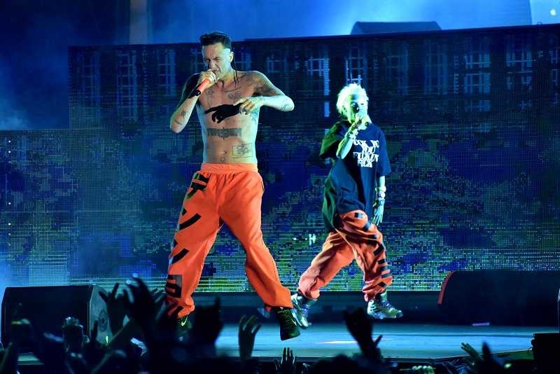 LIVE: Twerk, vystrčený zadek a hutný zvuk: Die Antwoord potěšili Žluté lázně skvělou show!