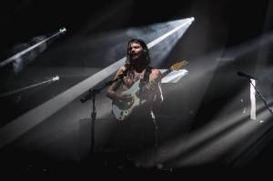 LIVE: Biffy Clyro ve Vídni: Zvířecí styl plný emocí až na dřeň