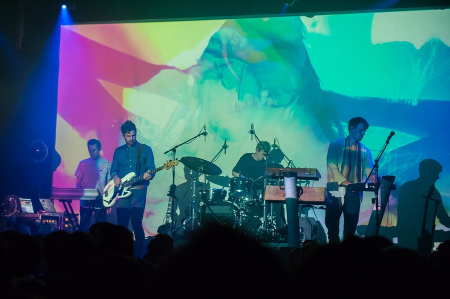 LIVE: Tycho v Roxy - precizní minimalismus bez zbytečné show